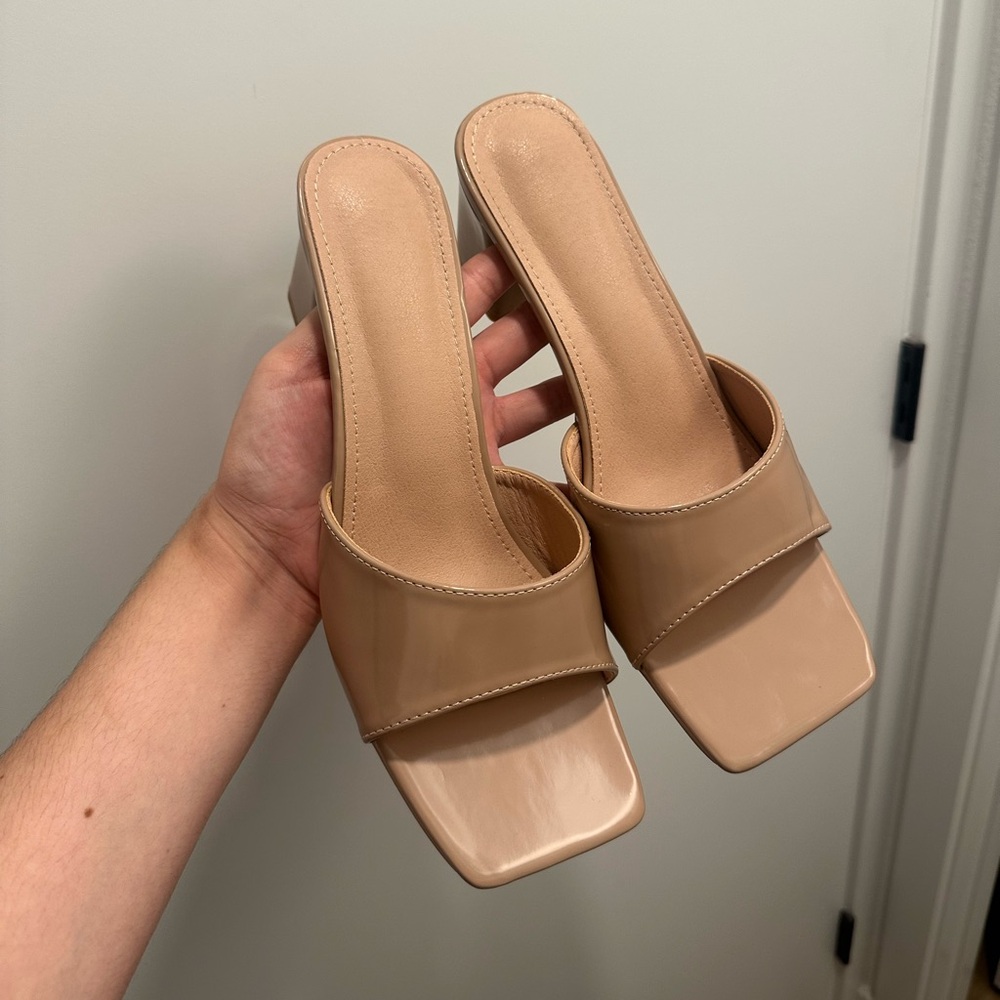 Nude heels - Picture 3 of 6
